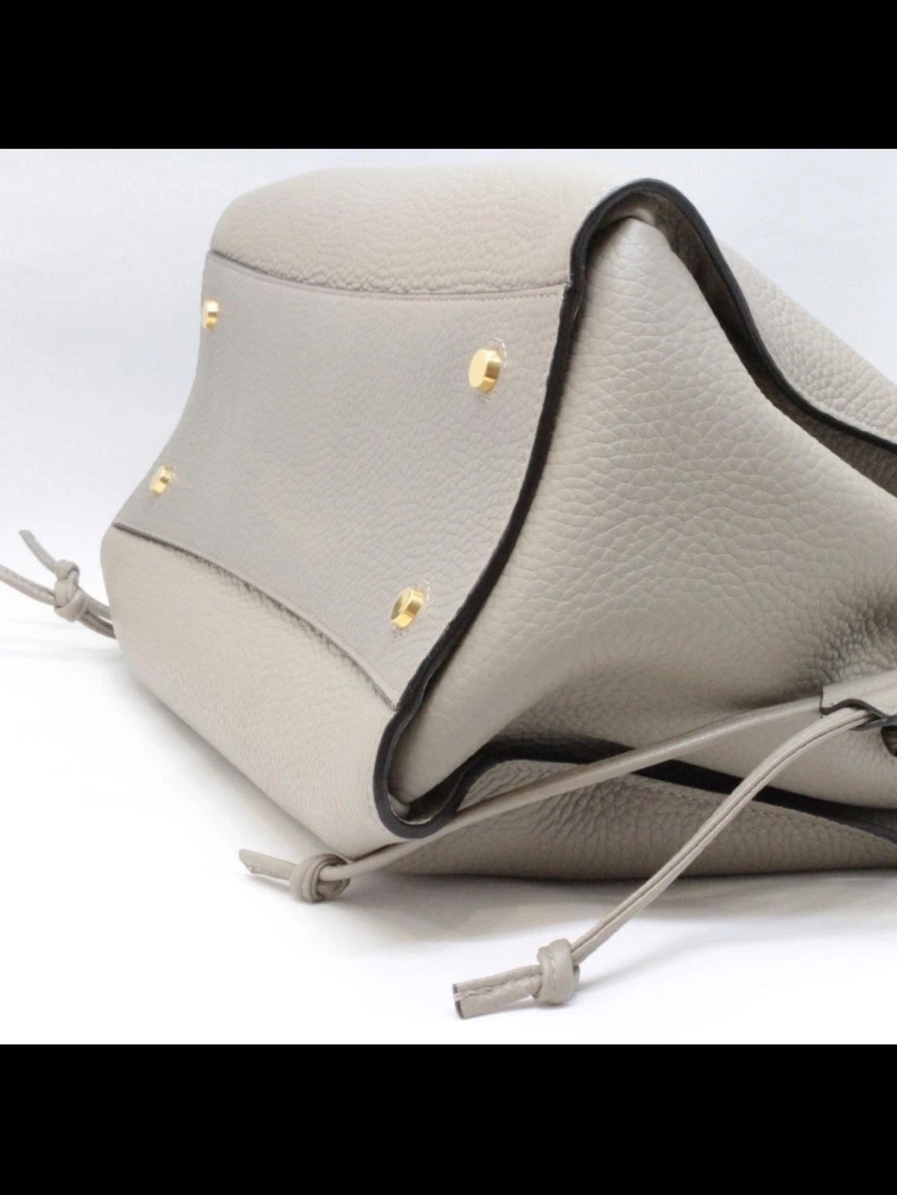 Mulberry Pebble-Grain Taupe Satchel with Braided Handle and Gold Hardware - Picture 3 of 13